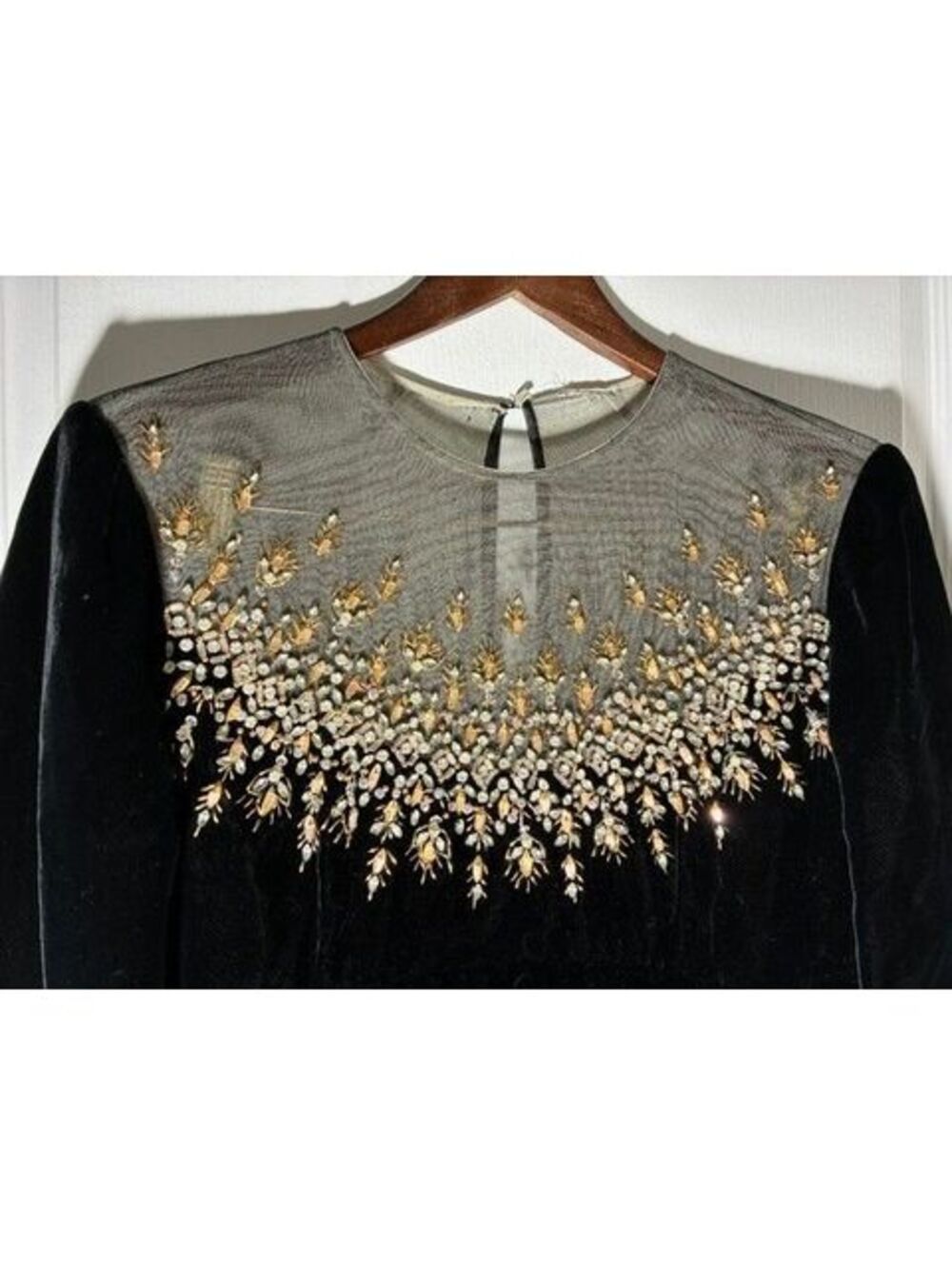 Vintage 1960's Elinor Simmons for Malcom Starr black velvet beaded evening gown - Picture 7 of 9